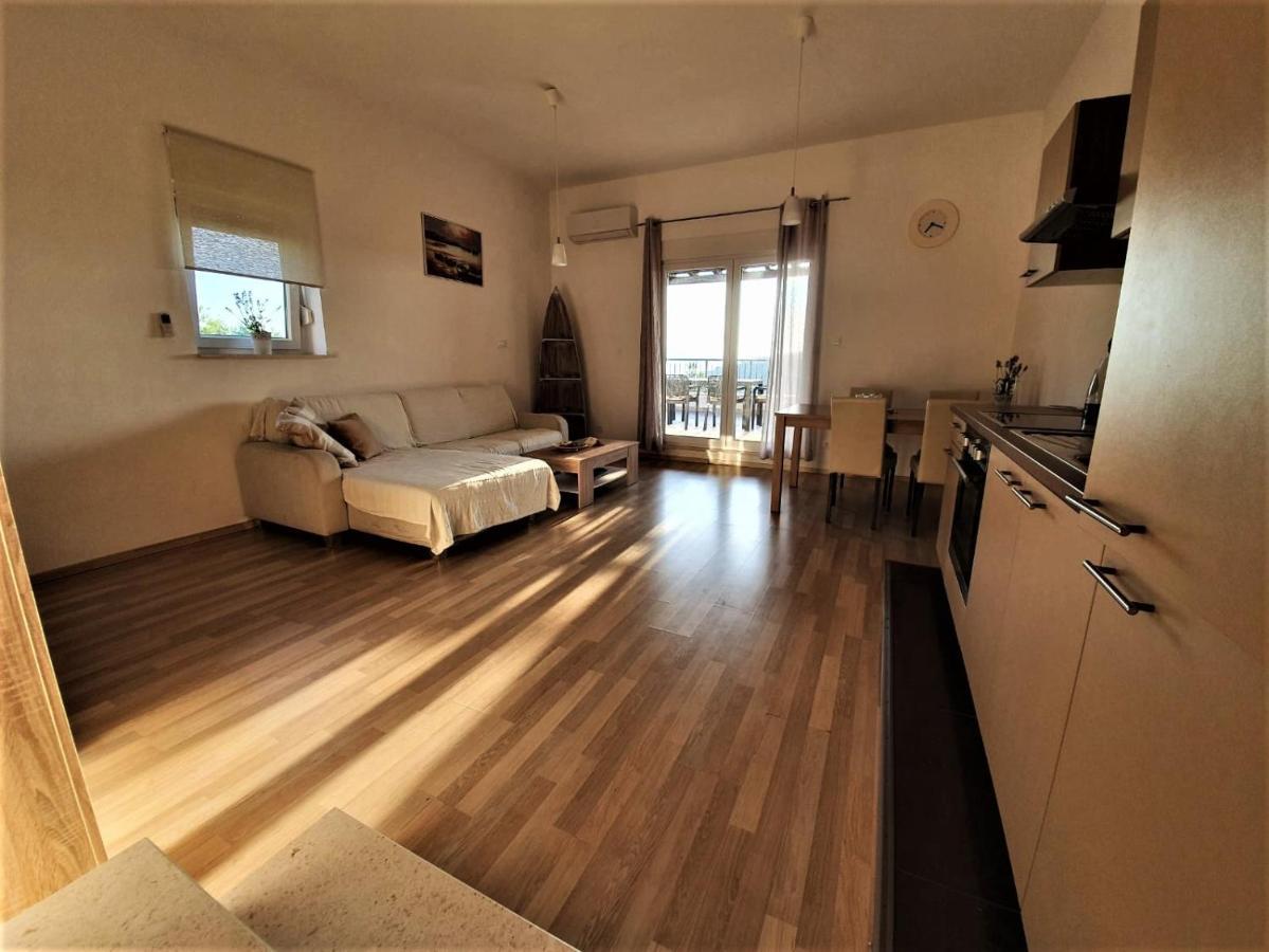 Apartments Kaic Rogač 外观 照片