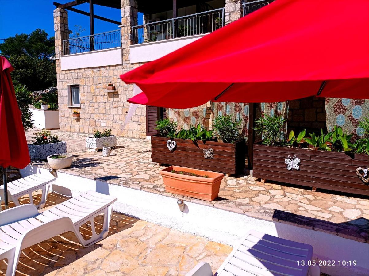 Apartments Kaic Rogač 外观 照片