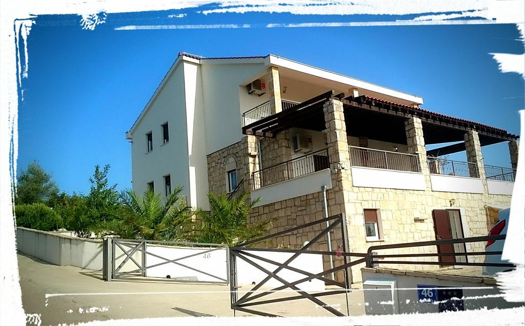Apartments Kaic Rogač 外观 照片