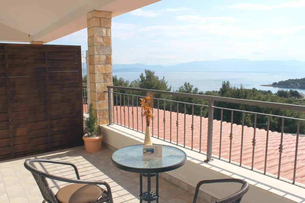 Apartments Kaic Rogač 外观 照片